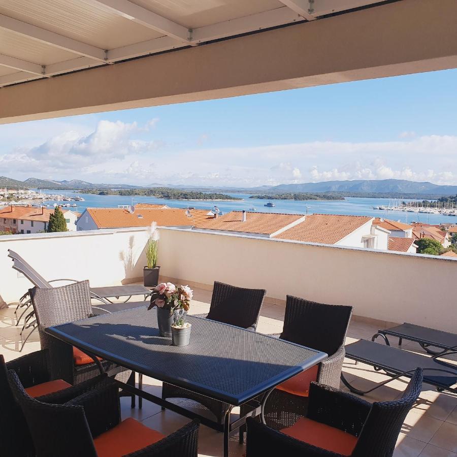 Apartments Marti Муртер Екстериор снимка