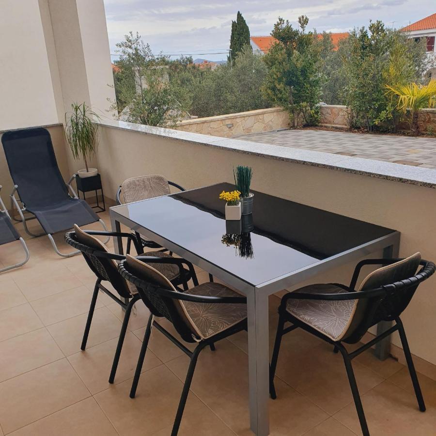 Apartments Marti Муртер Екстериор снимка