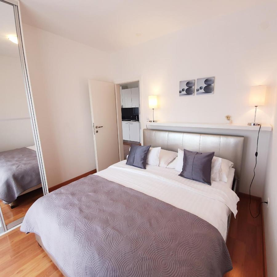 Apartments Marti Муртер Екстериор снимка