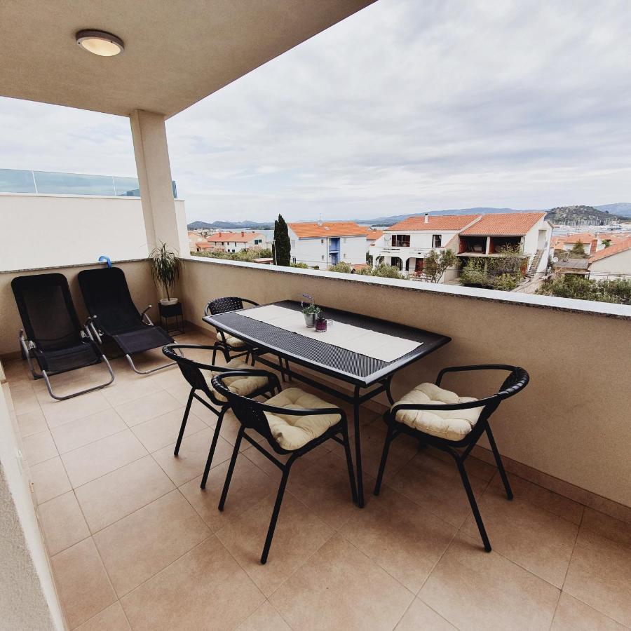 Apartments Marti Муртер Екстериор снимка