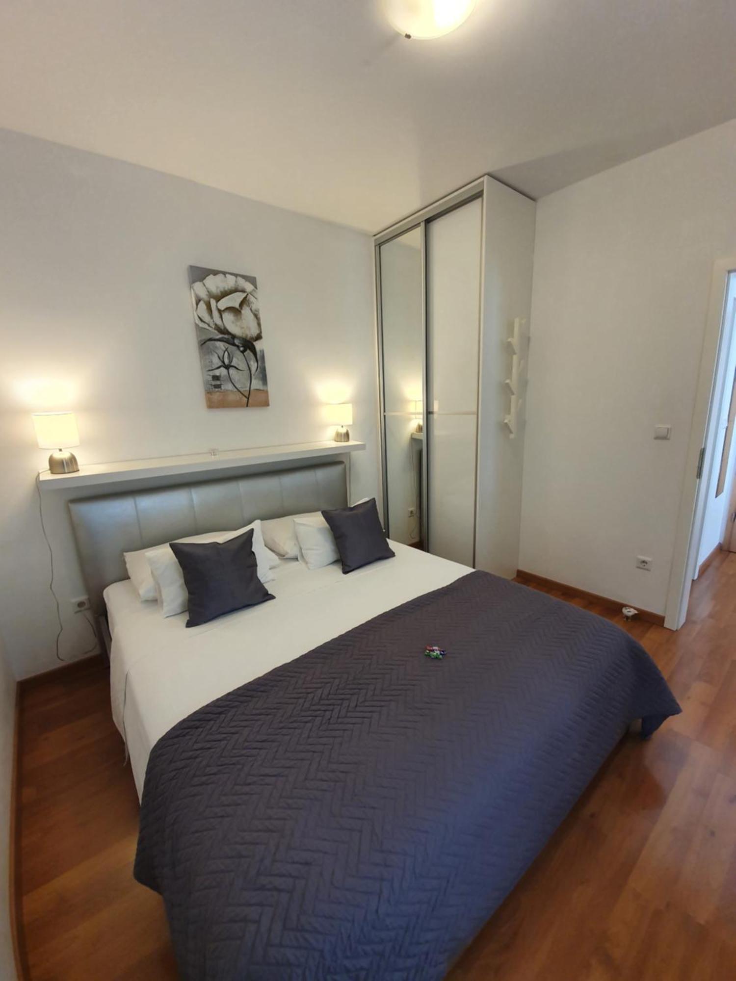 Apartments Marti Муртер Екстериор снимка