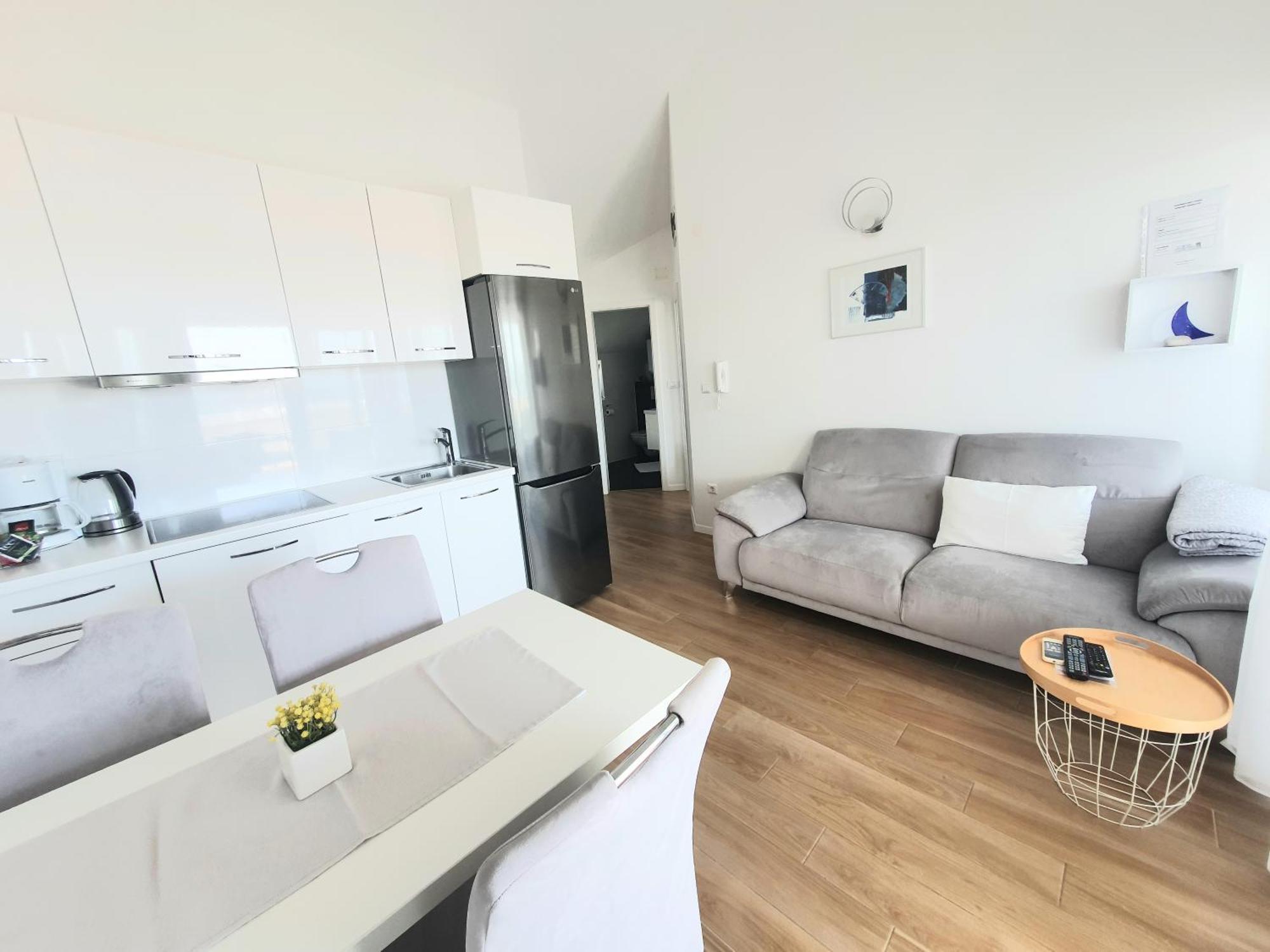 Apartments Marti Муртер Екстериор снимка