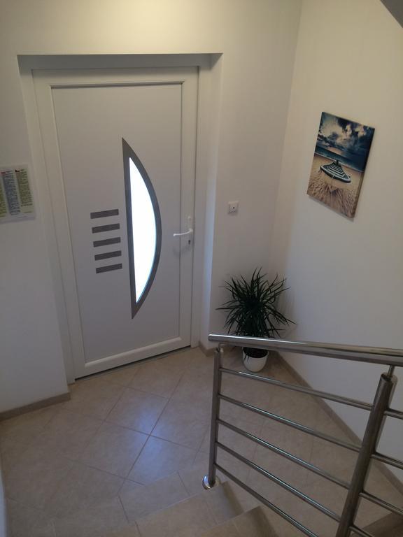 Apartments Marti Муртер Екстериор снимка