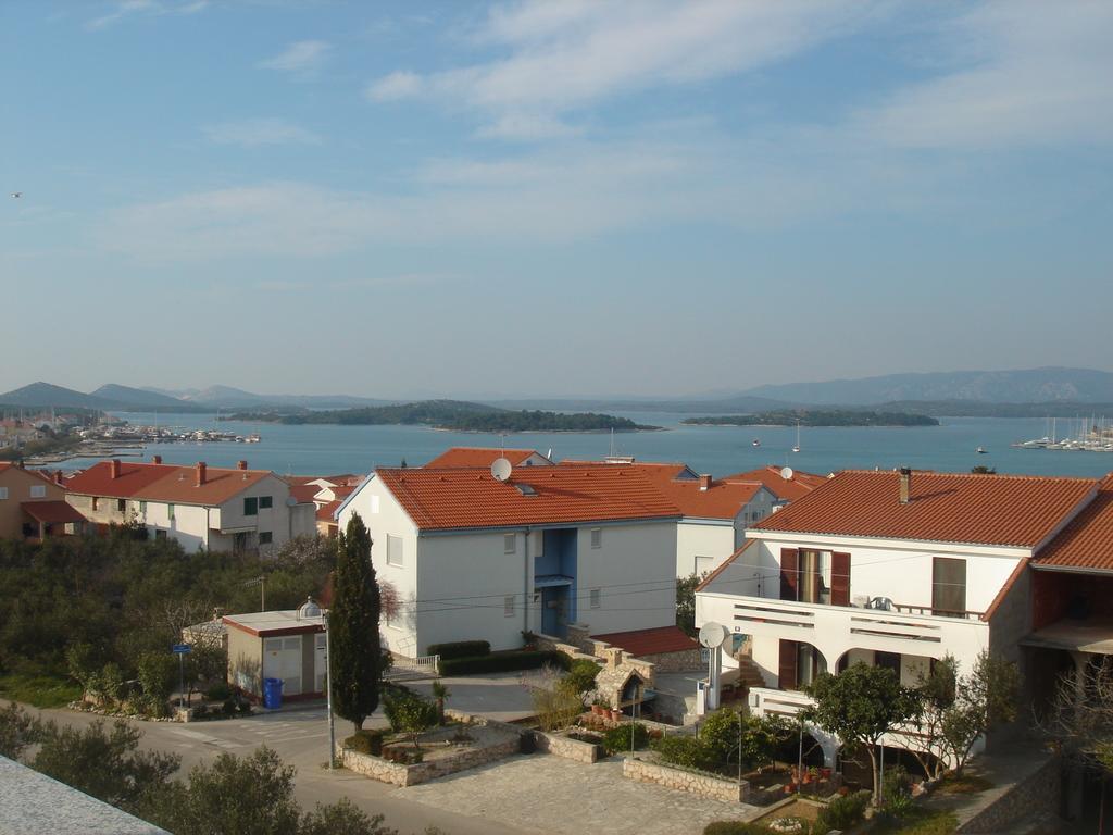 Apartments Marti Муртер Екстериор снимка
